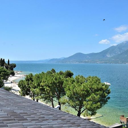 Apartment Azzurro Torri Del Benaco Exteriör bild
